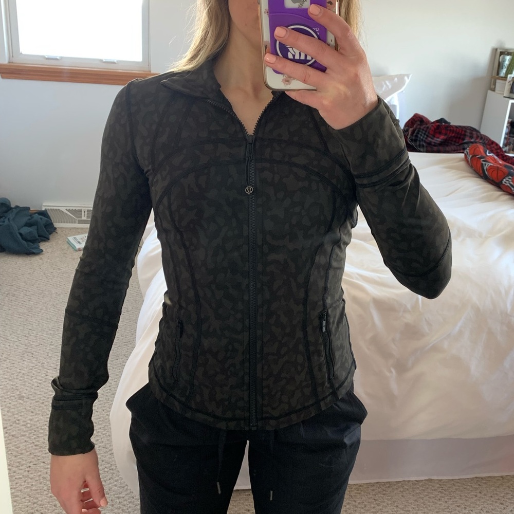 Lululemon Define Jacket- Formation Camo Evergreen… - image 2